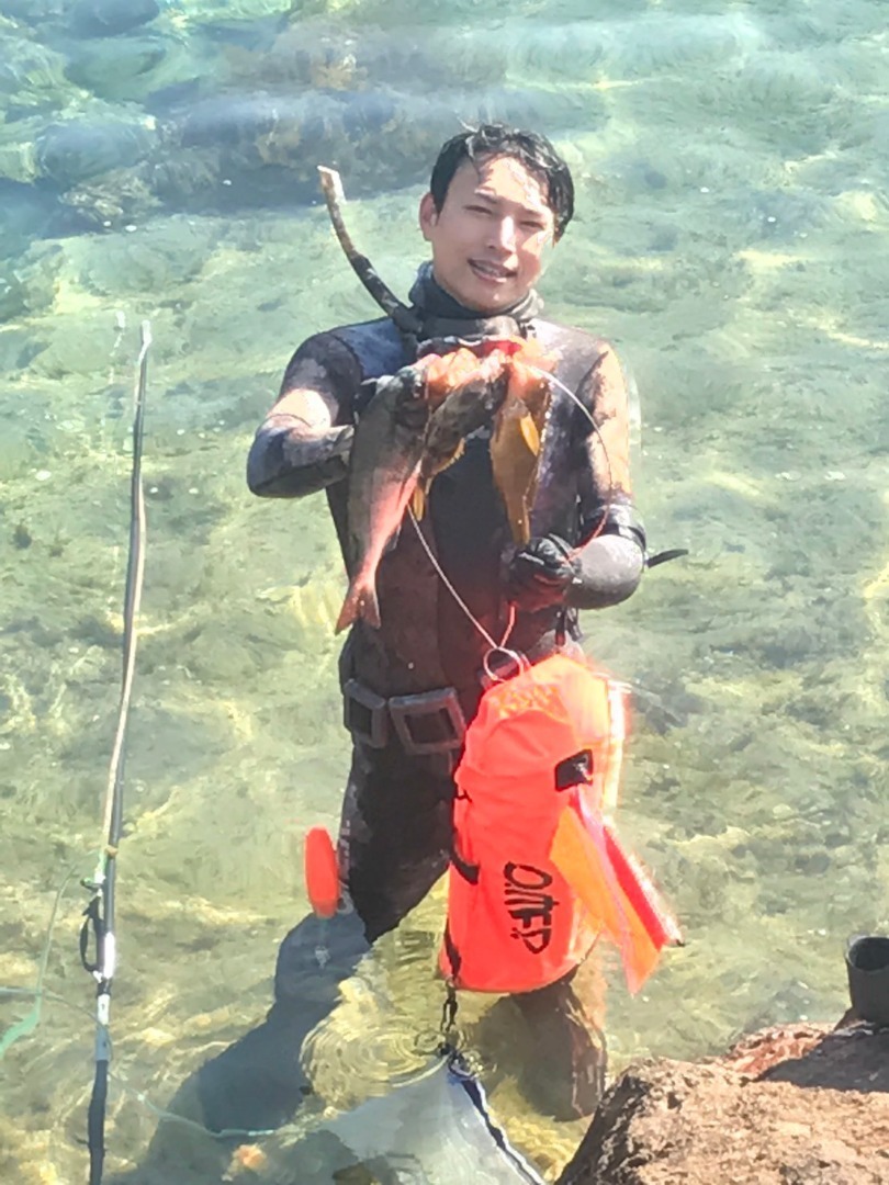 先日の魚突きでOMERのカーボンフィンデビュー戦！が・・・: 肉と魚と野菜を求めてハンターライフ！